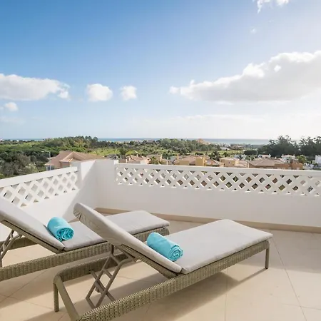 Hotel Modern Ocean-view Townhouse Lagos