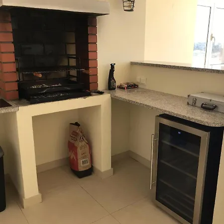 מלון Modern Ocean-view Townhouse